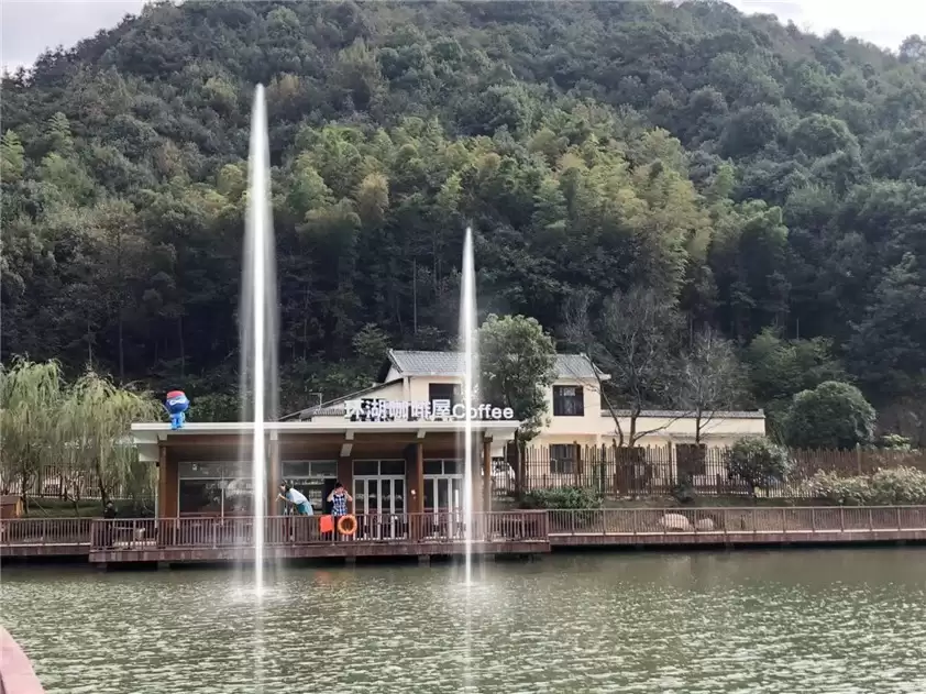 Beira Town Theme Park Interactive Water Fountain Project, China1