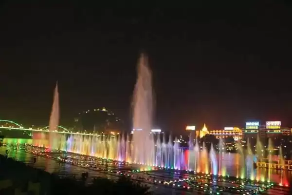 China’s Top 10 Most Beautiful Musical Fountain The Liuzhou Music Fountain1