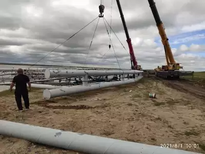 The Floating Fountain Weighed 1350 Tons Has Been Installed Into Lake Safely