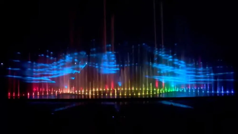 music fountain show