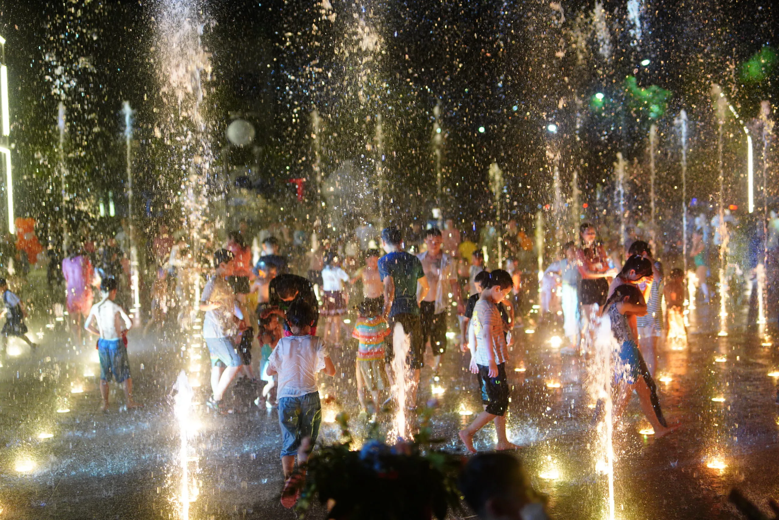 dry floor fountain