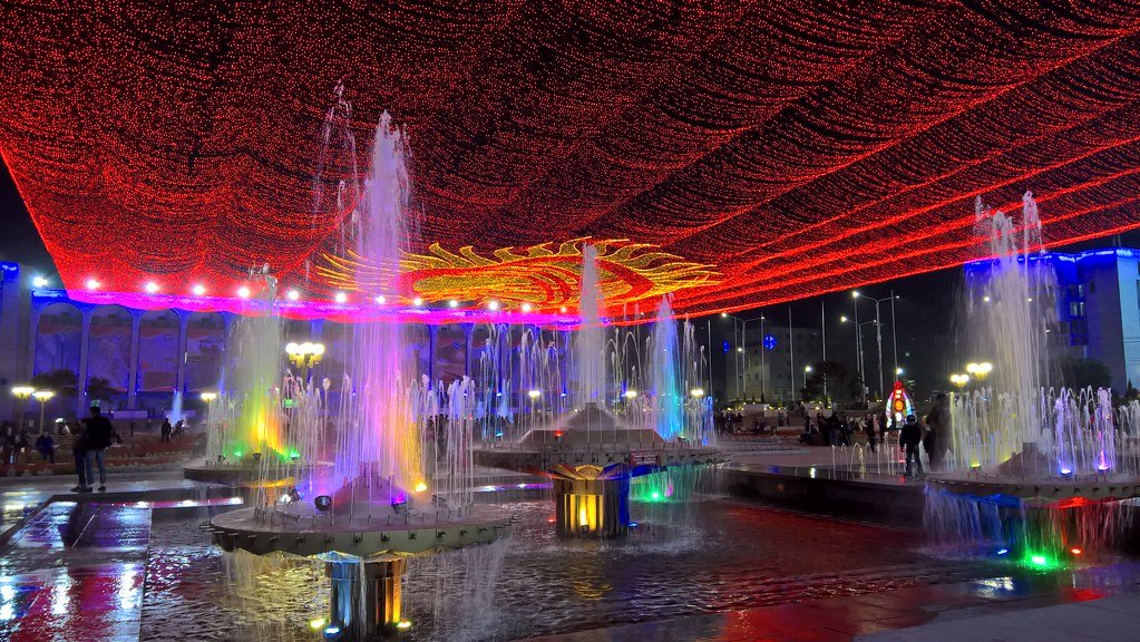 Fontes do Quirguistão 1 Kyrgyzstan Fountains