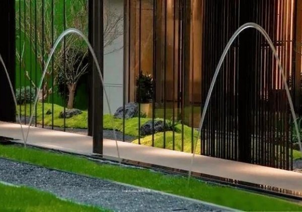 Fonte Laminar a Laser Enviada para o Cazaquistão | Himalaya Music Fountain Company Cria Paisagem Aquática Histórica 2 Laser Laminar Fountain