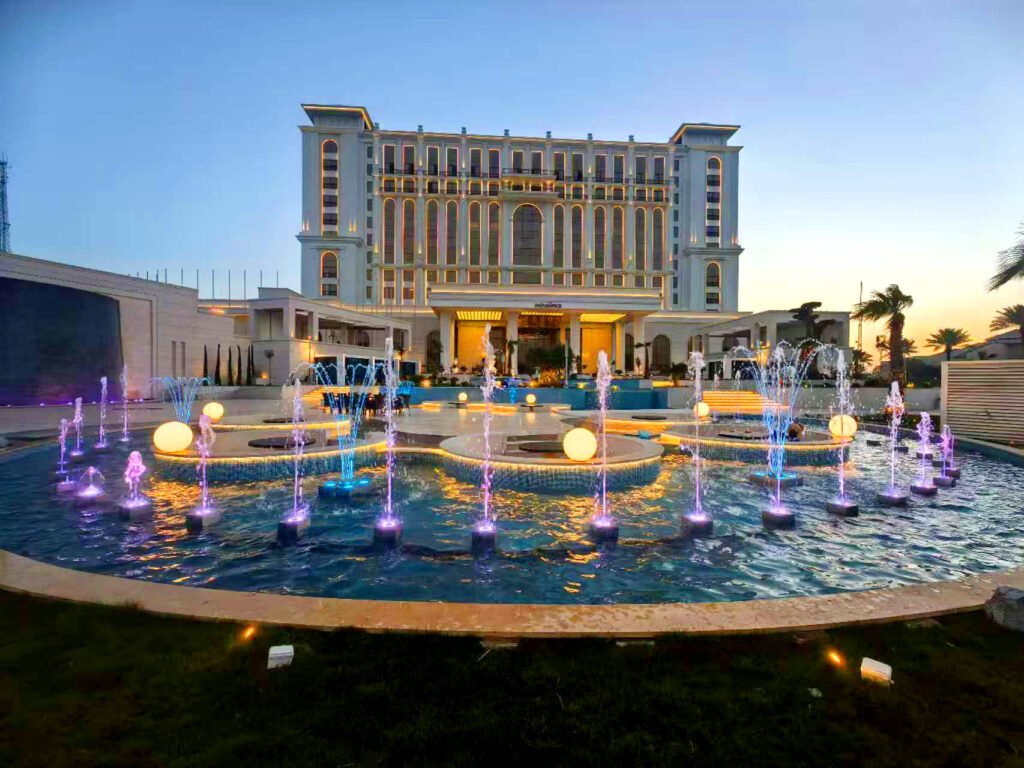 Fontes de água dançantes no Iraque: uma fusão de cultura, fé e design moderno 4 Musical Dancing Fountains in Iraq